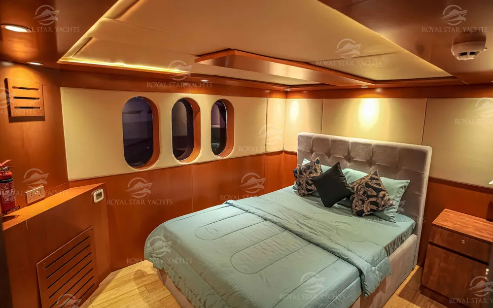 Yacht master bedroom with modern design